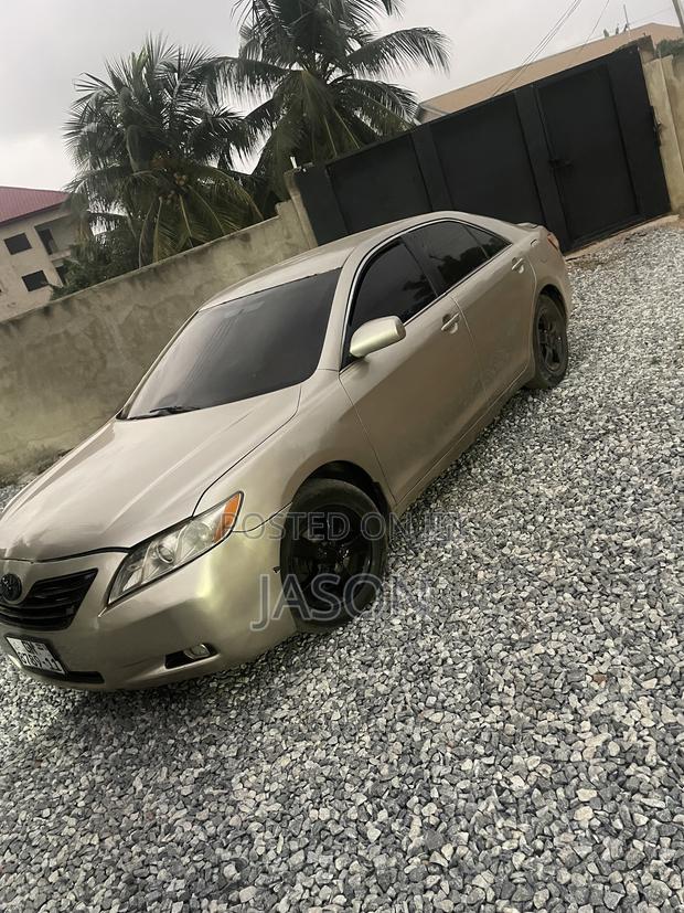 Toyota Camry LE 4dr Sedan (2.4L 4cyl 5A) 2007 Gold