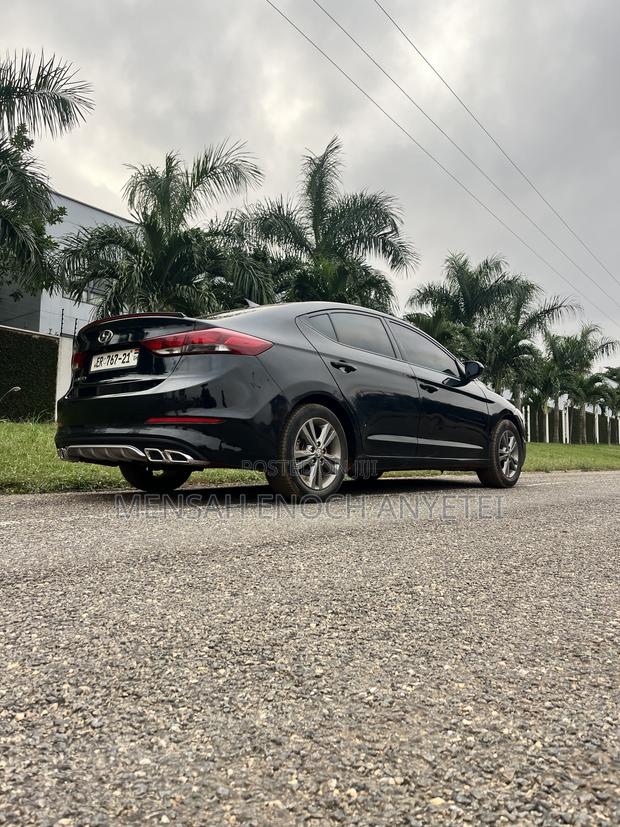 Hyundai Elantra Value Edition 2018 Black