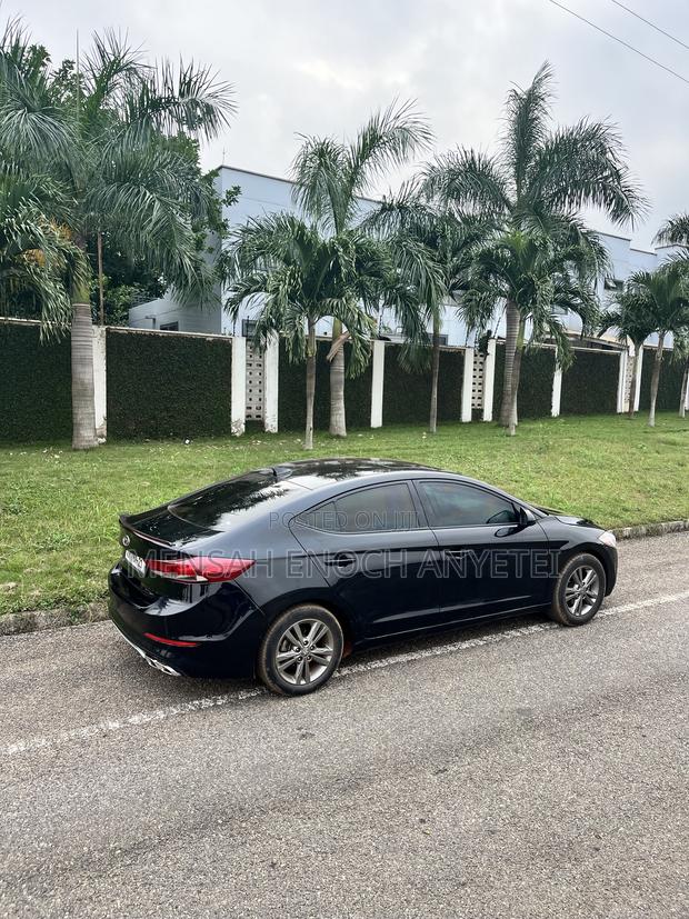 Hyundai Elantra Value Edition 2018 Black