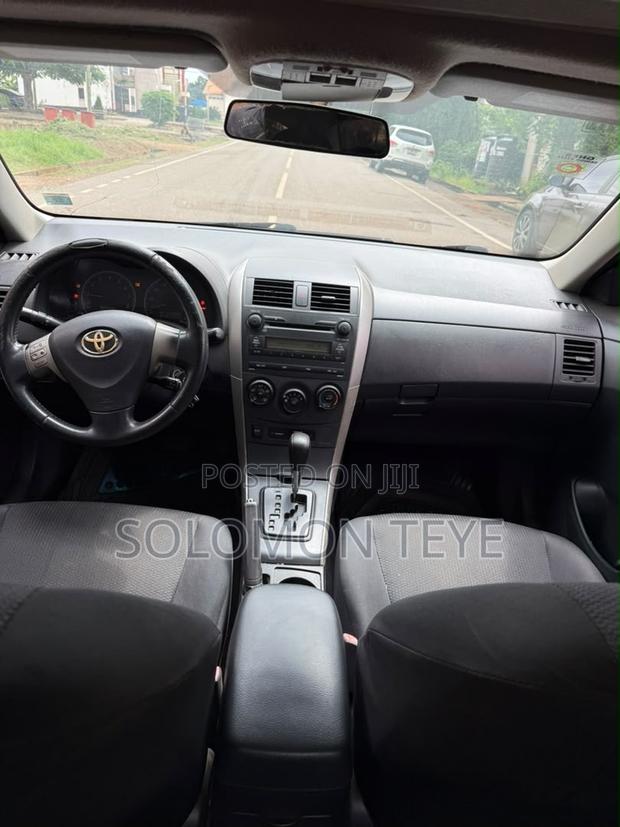 Toyota Corolla S 4dr Sedan (1.8L 4cyl 4A) 2010 Gray