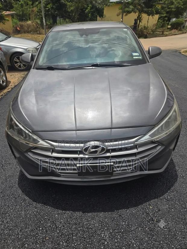 Hyundai Elantra SE 2020 Silver