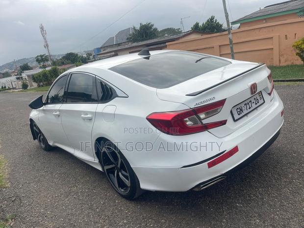 Honda Accord Sport (1.5L 4cyl Turbo 6M) 2019 White