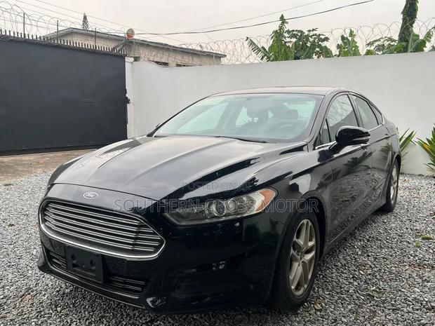 Ford Fusion SE AWD 2016 Black