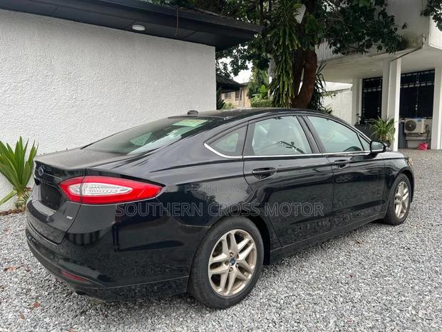 Ford Fusion SE AWD 2016 Black