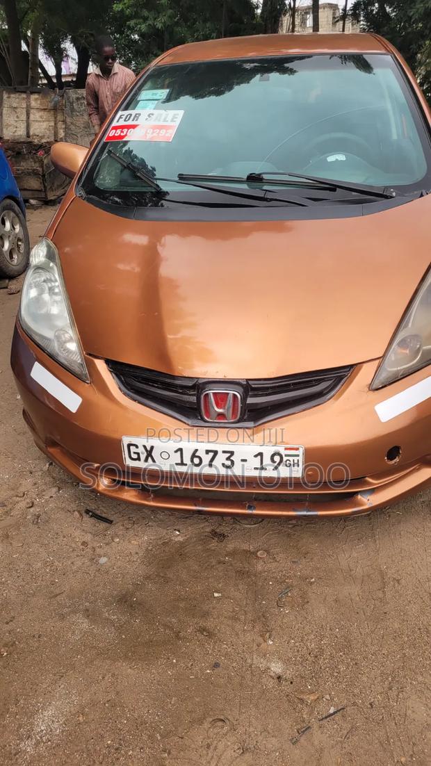Honda Fit 2017 Gold
