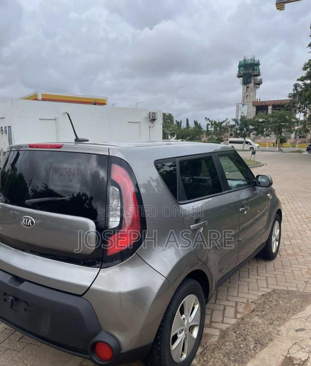 Kia Soul Hatchback 2016 Red