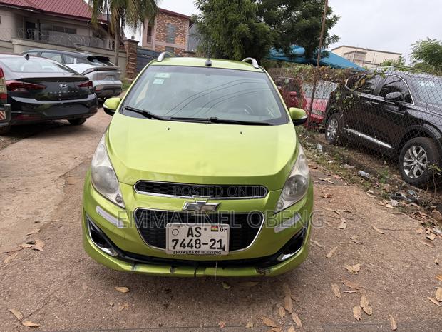 Chevrolet Spark 2014 Green