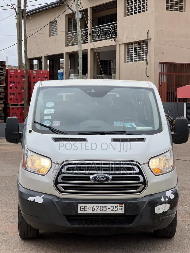 Ford Transit-350 2018 White