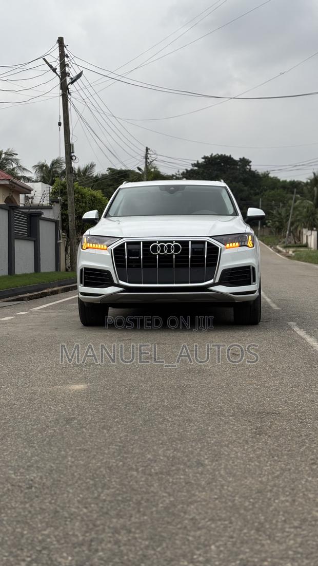 Audi Q7 Premium Plus 2024 White
