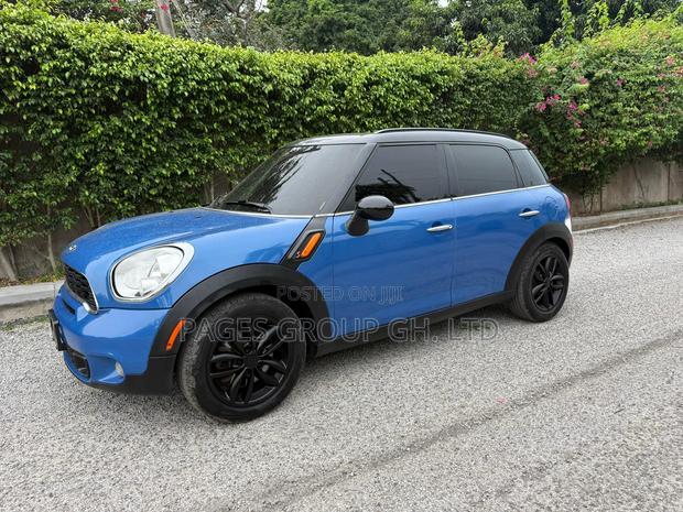 Mini Cooper 2013 Blue