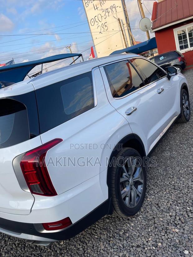 Hyundai Palisade Calligraphy 2021 White