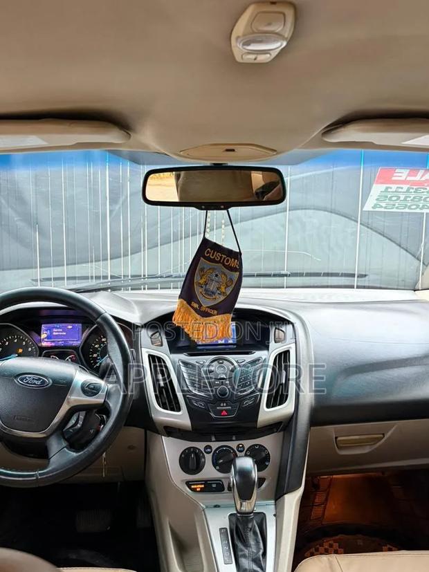 Ford Focus 2014 White