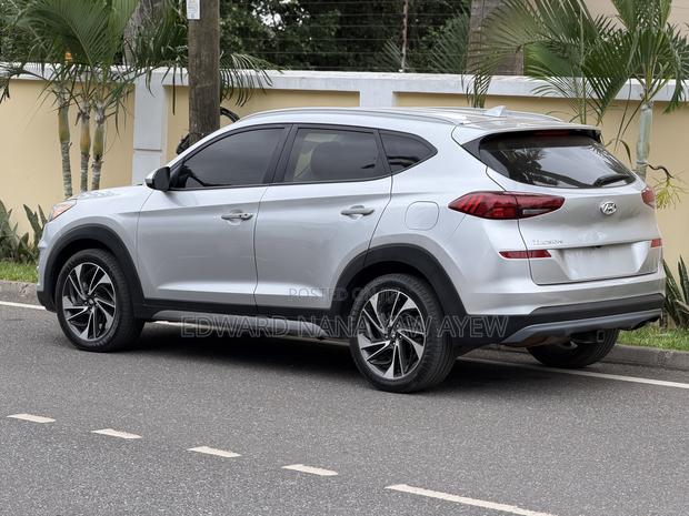 Hyundai Tucson SEL AWD 2019 Silver