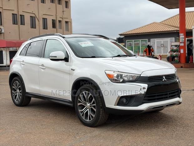 Mitsubishi Outlander Sport 2.4 GT 2016 White
