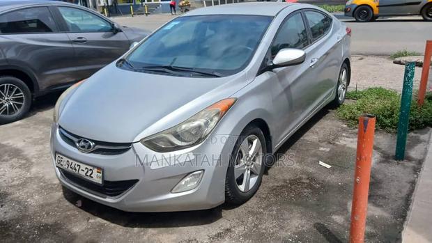 Hyundai Elantra 2013 Silver