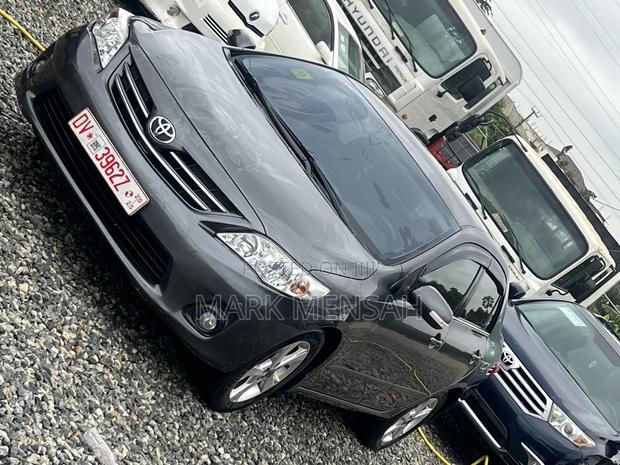 Toyota Corolla 2012 Gray