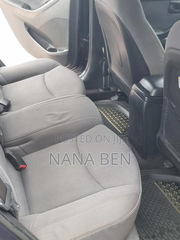 Hyundai Elantra 2013 Blue