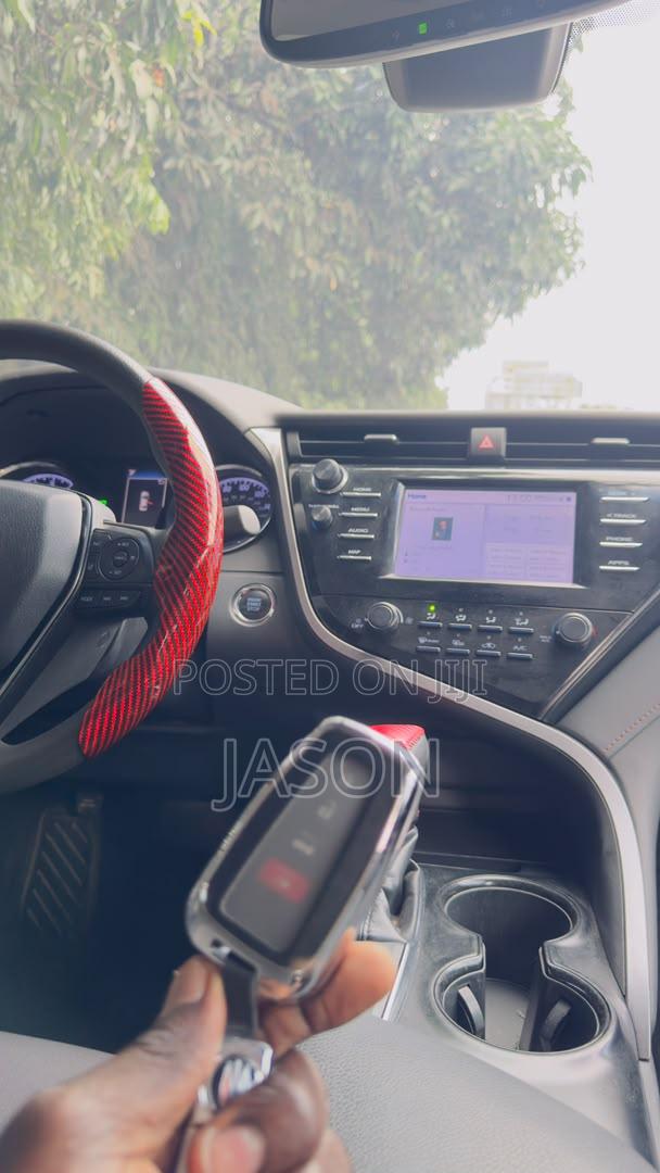 Toyota Camry LE (2.5L 4cyl 8A) 2019 Silver
