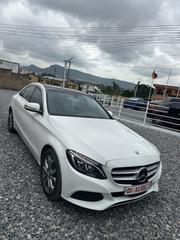 Mercedes-Benz C300 Luxury 4matic Sedan AWD (2.0L 4cyl 7A) 2017 White for sale