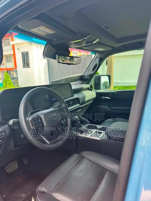 Toyota Land Cruiser Prado 2024 Blue