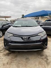 Toyota RAV4 LE 4dr SUV (2.5L 4cyl 6A) 2018 Gray for sale