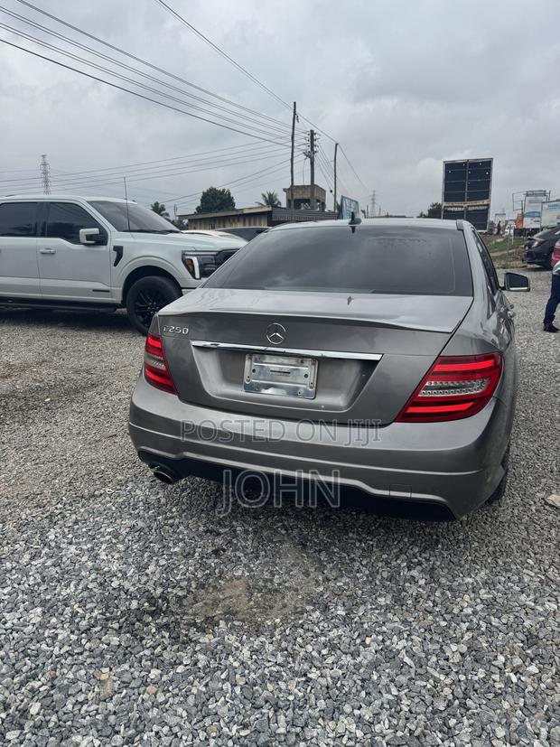 Mercedes-Benz C250 2014 Gray