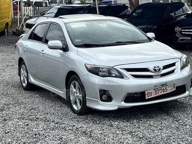 Toyota Corolla S 4dr Sedan (1.8L 4cyl 4A) 2012 Silver