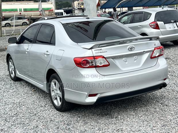 Toyota Corolla S 4dr Sedan (1.8L 4cyl 4A) 2012 Silver
