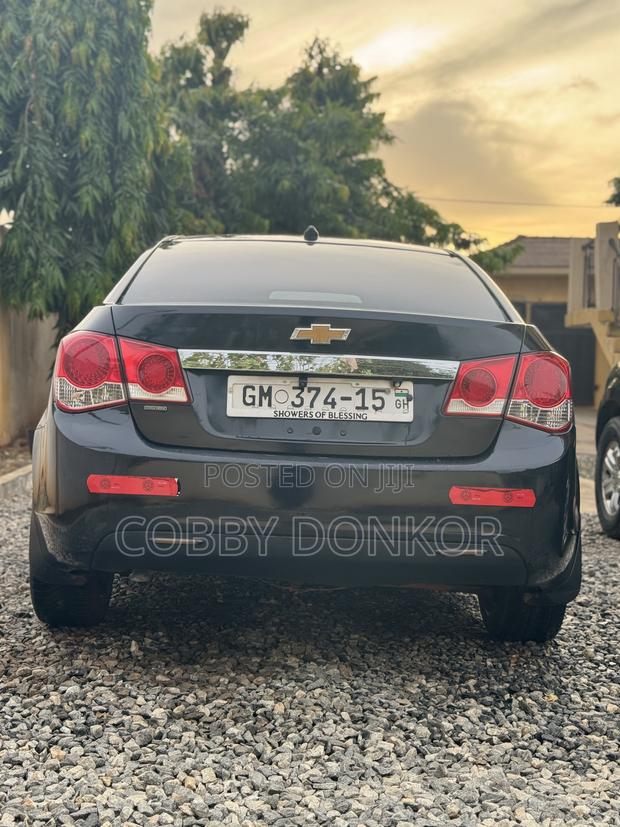 Chevrolet Cruze LS 2012 Black