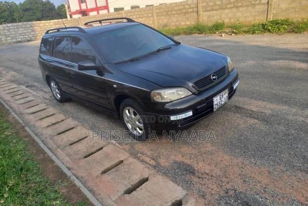 Opel Astra 1.6 Caravan Easytronic 2004 Black