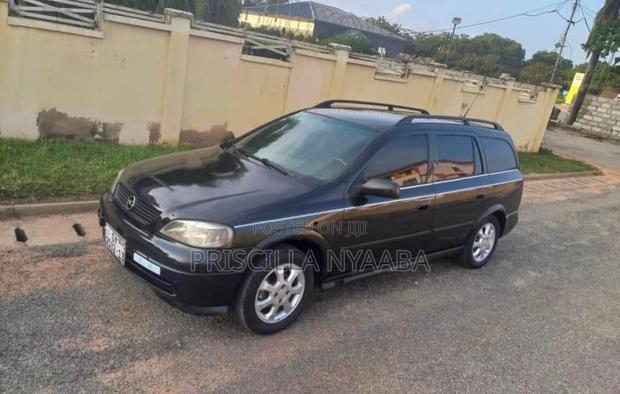 Opel Astra 1.6 Caravan Easytronic 2004 Black