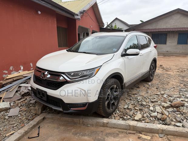 Honda CR-V Touring AWD 2018 White