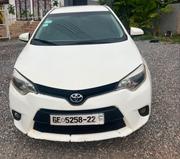 Toyota Corolla LE Premium 4dr Sedan (1.8L 4cyl CVT) 2015 White for sale