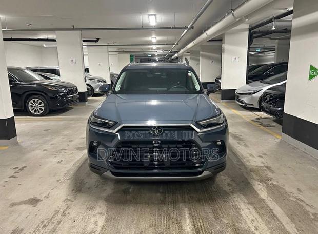 Toyota Highlander Limited 2025