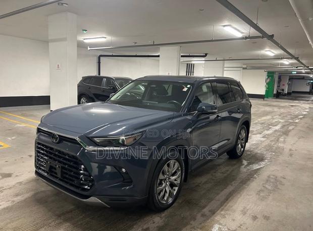 Toyota Highlander Limited 2025
