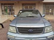 Ford Escape XLT 4WD 2009 Gray for sale