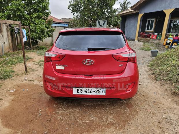 Hyundai Elantra SE 4dr Sedan (1.8L 4cyl 6A) 2014 Red