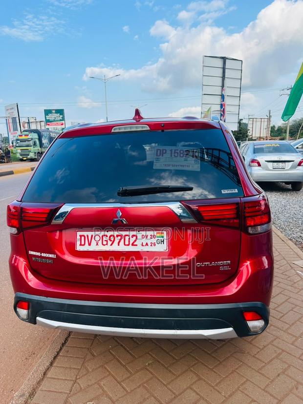 Mitsubishi Outlander SEL AWC 2018 Red