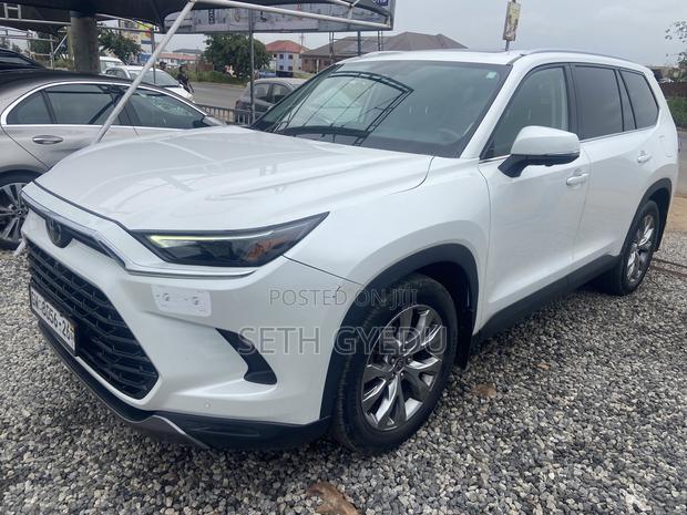 Toyota Grand Highlander 2024 White