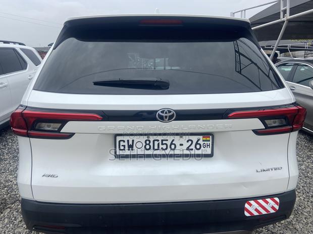 Toyota Grand Highlander 2024 White