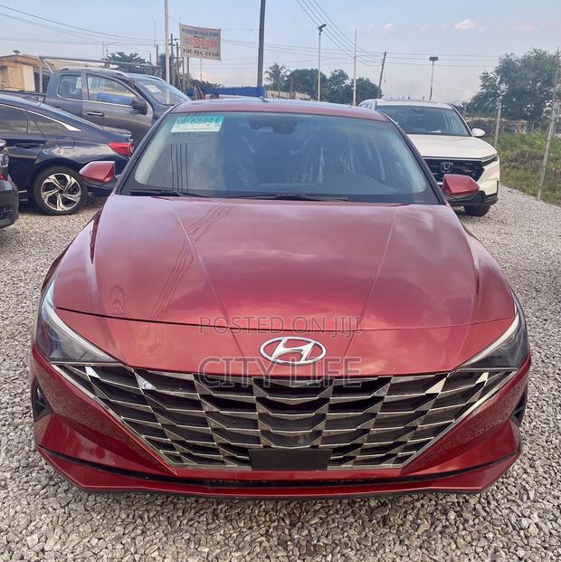Hyundai Elantra Limited 2021 Red