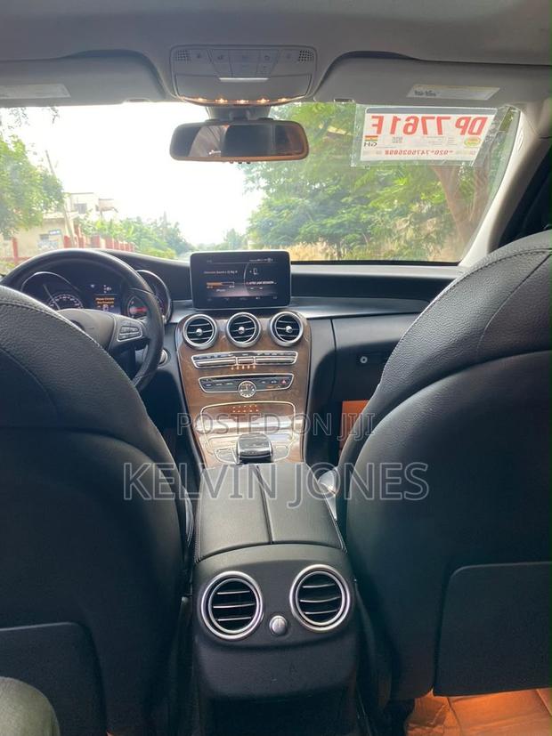 Mercedes-Benz C300 2015 Black