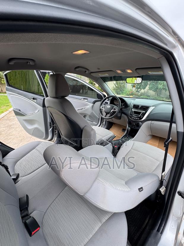 Hyundai Accent GLS 2013 Silver