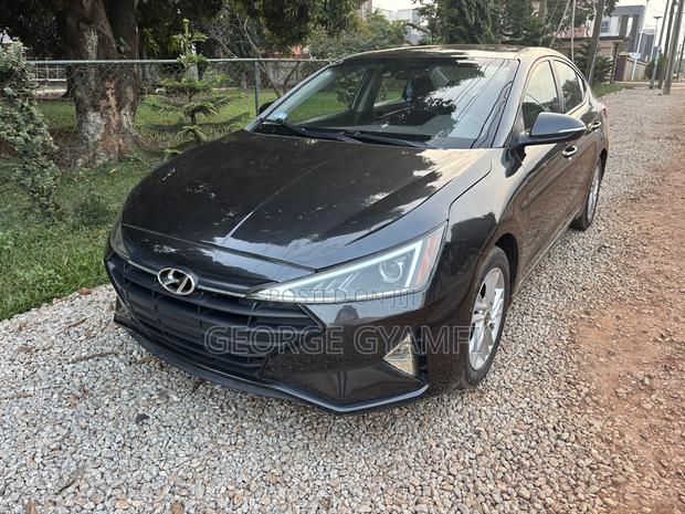 Hyundai Elantra SE 2020 Gray