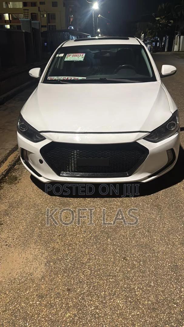 Hyundai Elantra 2018 White