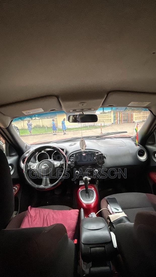 Nissan Juke 2015 Red