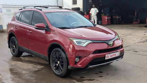 Toyota RAV4 2017
