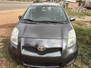 Toyota Yaris 2010 Gray for sale