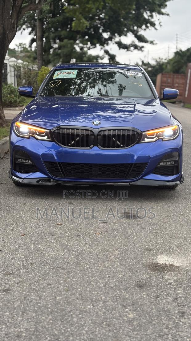 BMW 3 Series 330i RWD 2021 Blue