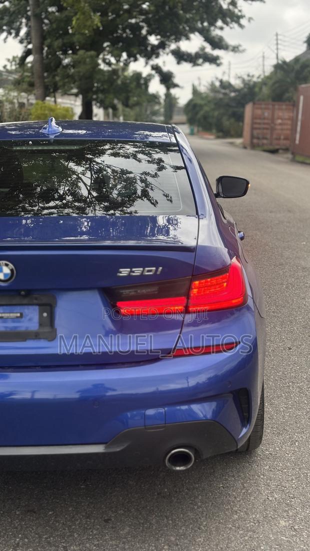 BMW 3 Series 330i RWD 2021 Blue